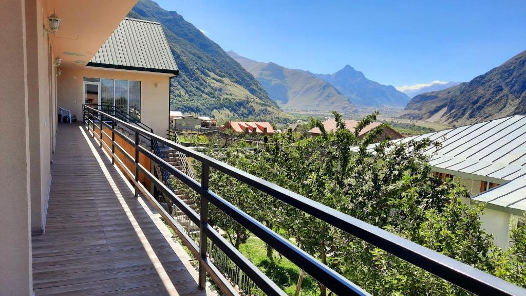 Room at Sky Star Stepantsminda with balcony