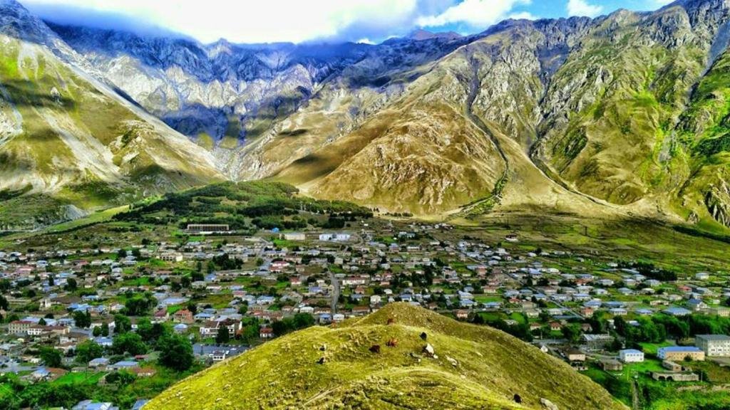 Hotel Nestt (Keti Ciklauri Guest House) – Stepantsminda, Kazbegi, Georgia